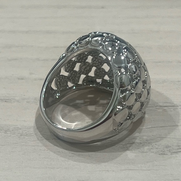 Silver statement ring - Picture 2 of 3